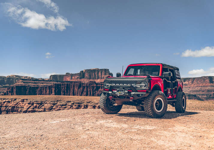 3-4in Ford Lift Kit - 21-25 Bronco 4WD - 2-Door w/ Fox Coilovers Gallery 2