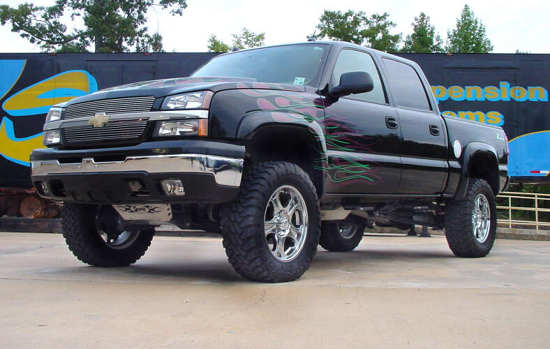 6in Chevy/GMC Lift Kit Gallery 2